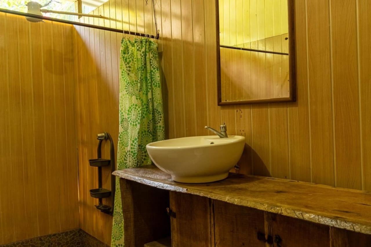 Drakes Bay Los Paniquines Ecolodge מראה חיצוני תמונה