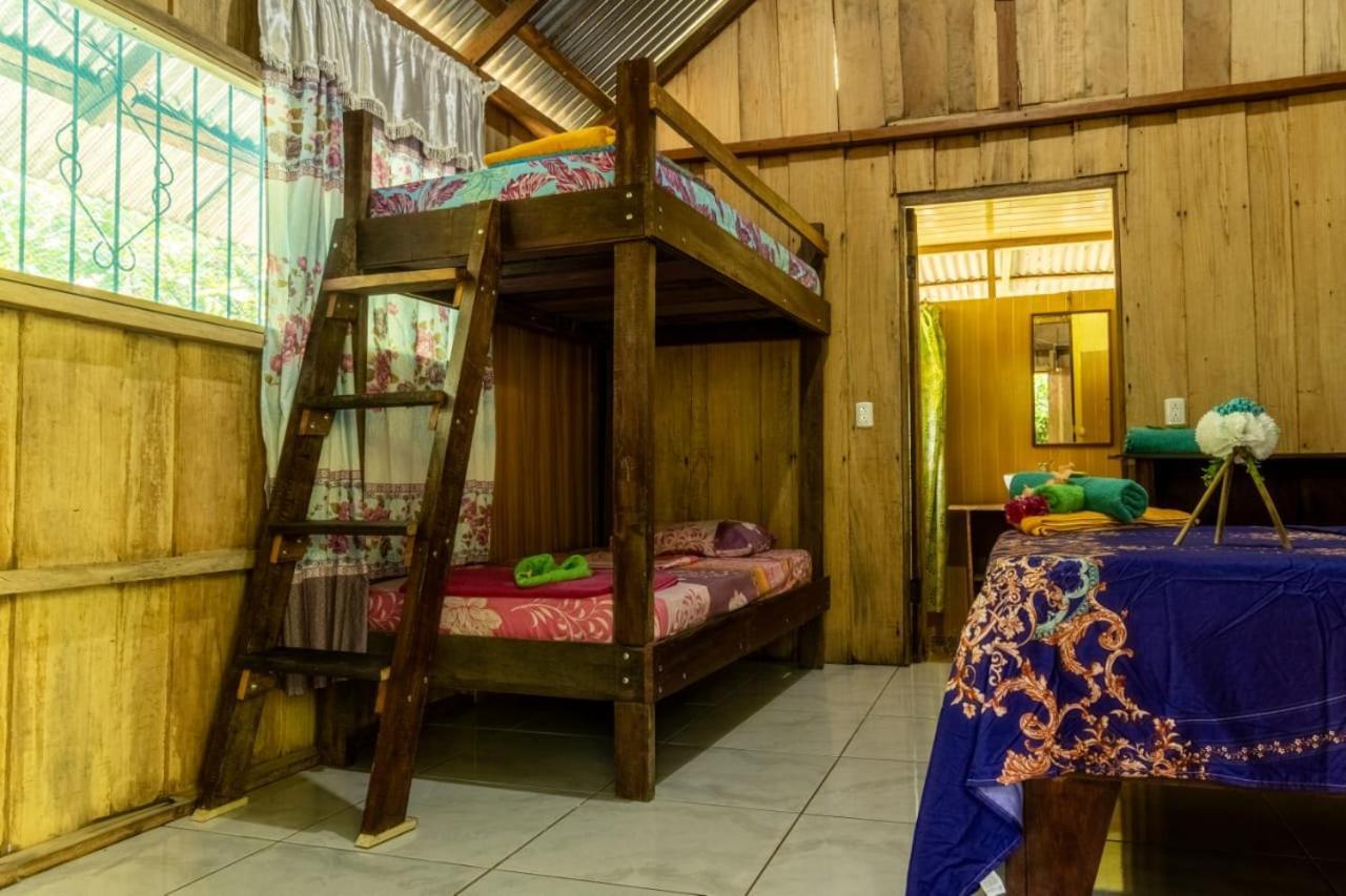 Drakes Bay Los Paniquines Ecolodge מראה חיצוני תמונה